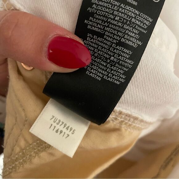 7 For All Mankind High Waist Cropped White Straight Button Fly Jean Size 31 - Picture 11 of 14